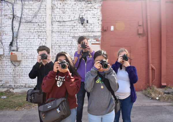 Students invited to apply for Spring photojournalism program