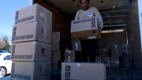VIDEO: Dallas Public Library donates 5,000+ books to tornado damaged school