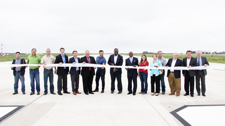 New runway now open at Dallas Executive Airport