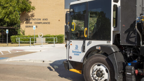 City Manager Places Temporary Pause on Alley-to-Curb Transition